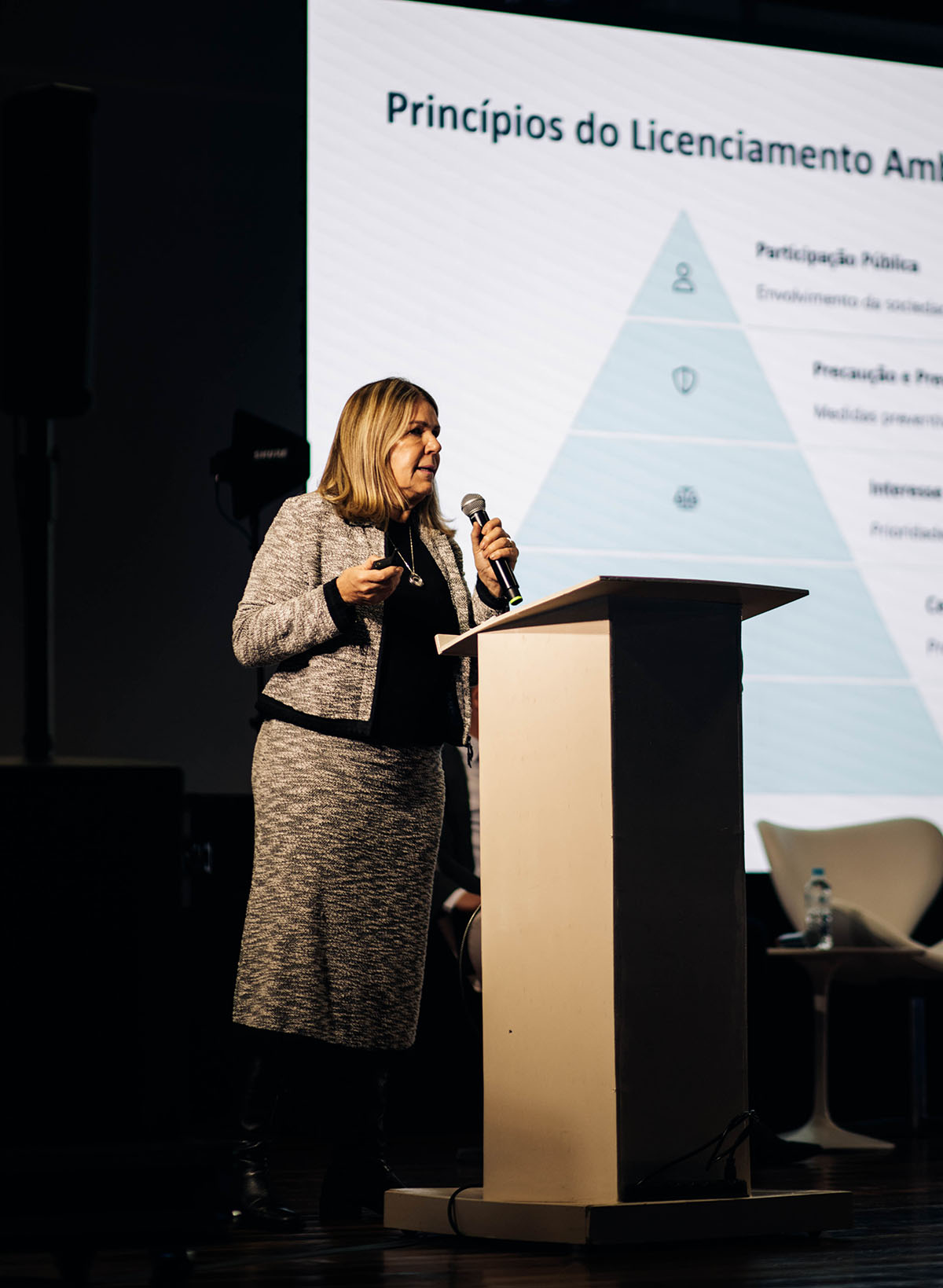 Licenciamento ambiental para acelerar processos e preservar recursos naturais